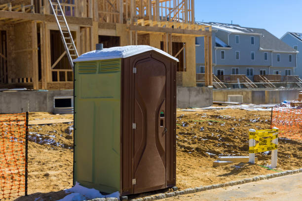 Best Luxury portable toilet rental  in Hudson, WI